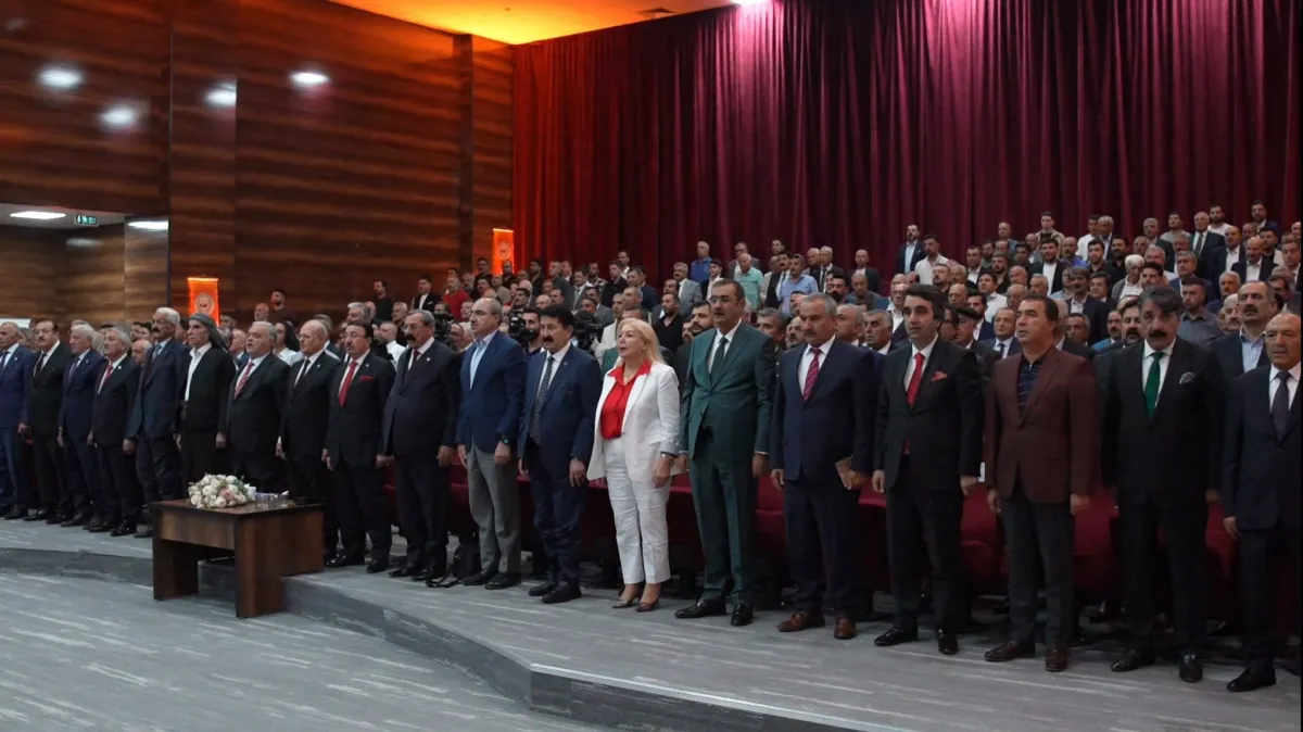 Kadim Aşiretler tek ses oldu “Terörsüz Türkiye fırsatı kaçırılmamalı”