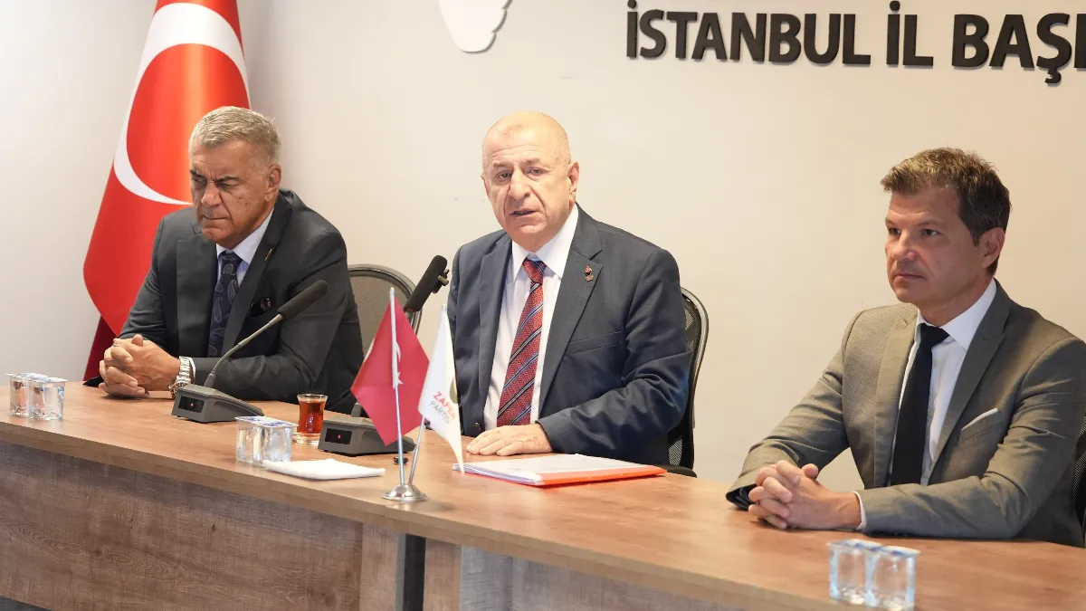 Özdağ İstanbul’da Gençler ve Kadınlarla Bir Araya Geldi