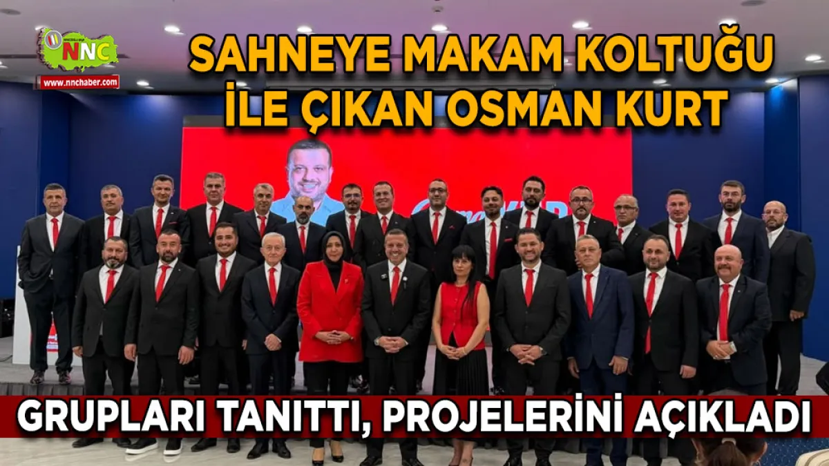 Sahneye makam koltuğu ile çıkan Osman Kurt grupları tanıttı, projelerini açıkladı