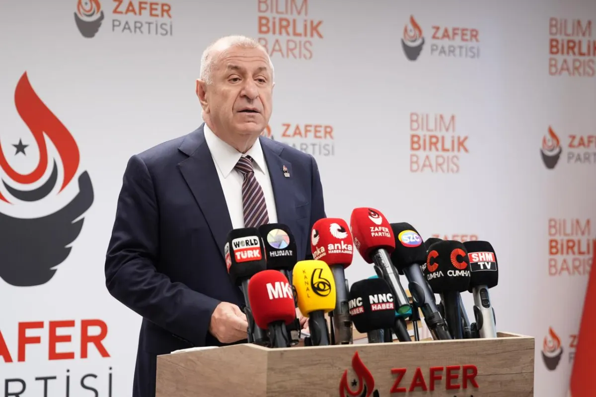 Özdağ’dan Yeni Anayasa ve İmralı’daki Konut Açıklaması