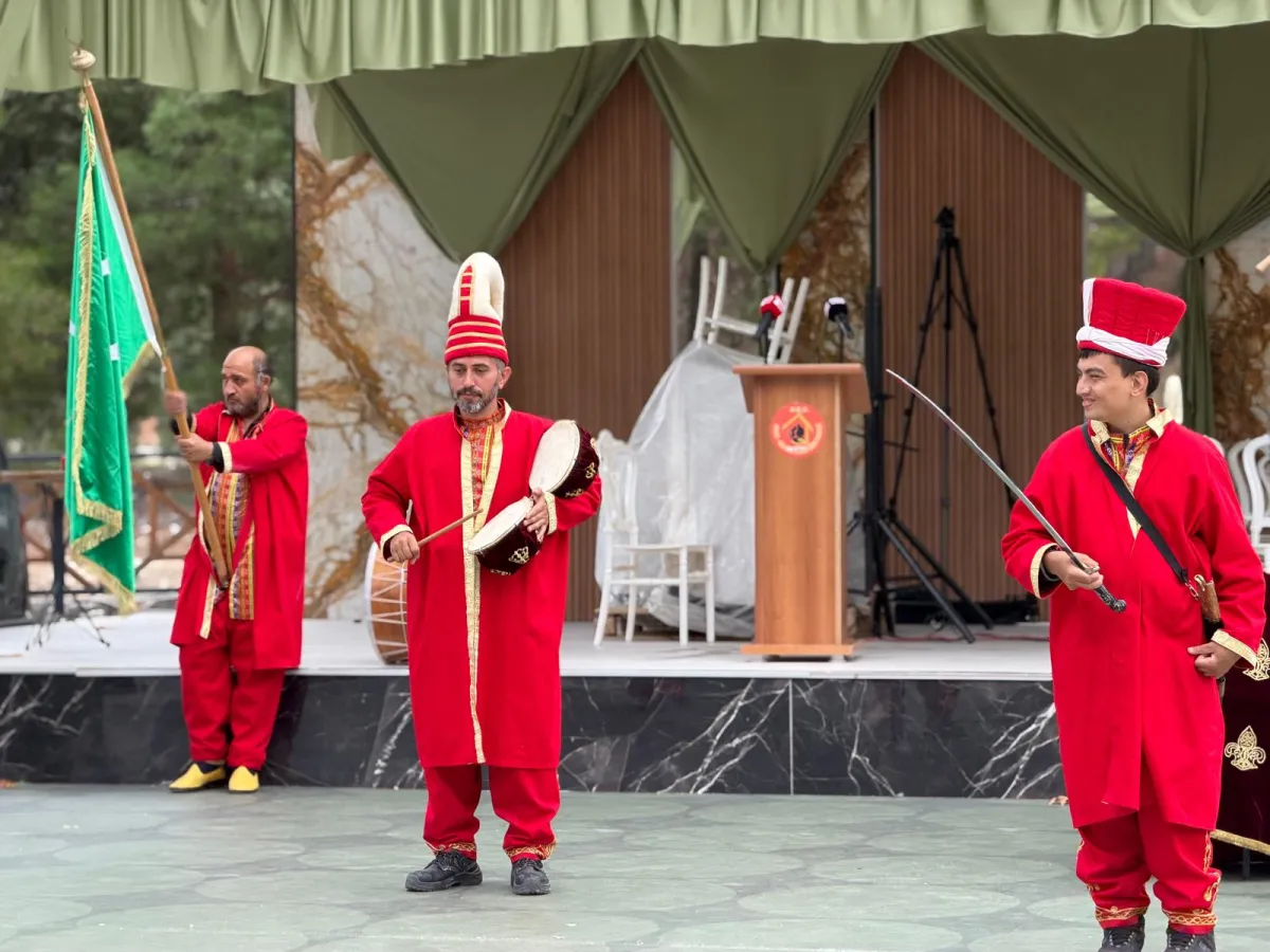 ÇAMDER’den Bucak’ta birlik sofrası Aileler Millet Ormanı’nda buluştu
