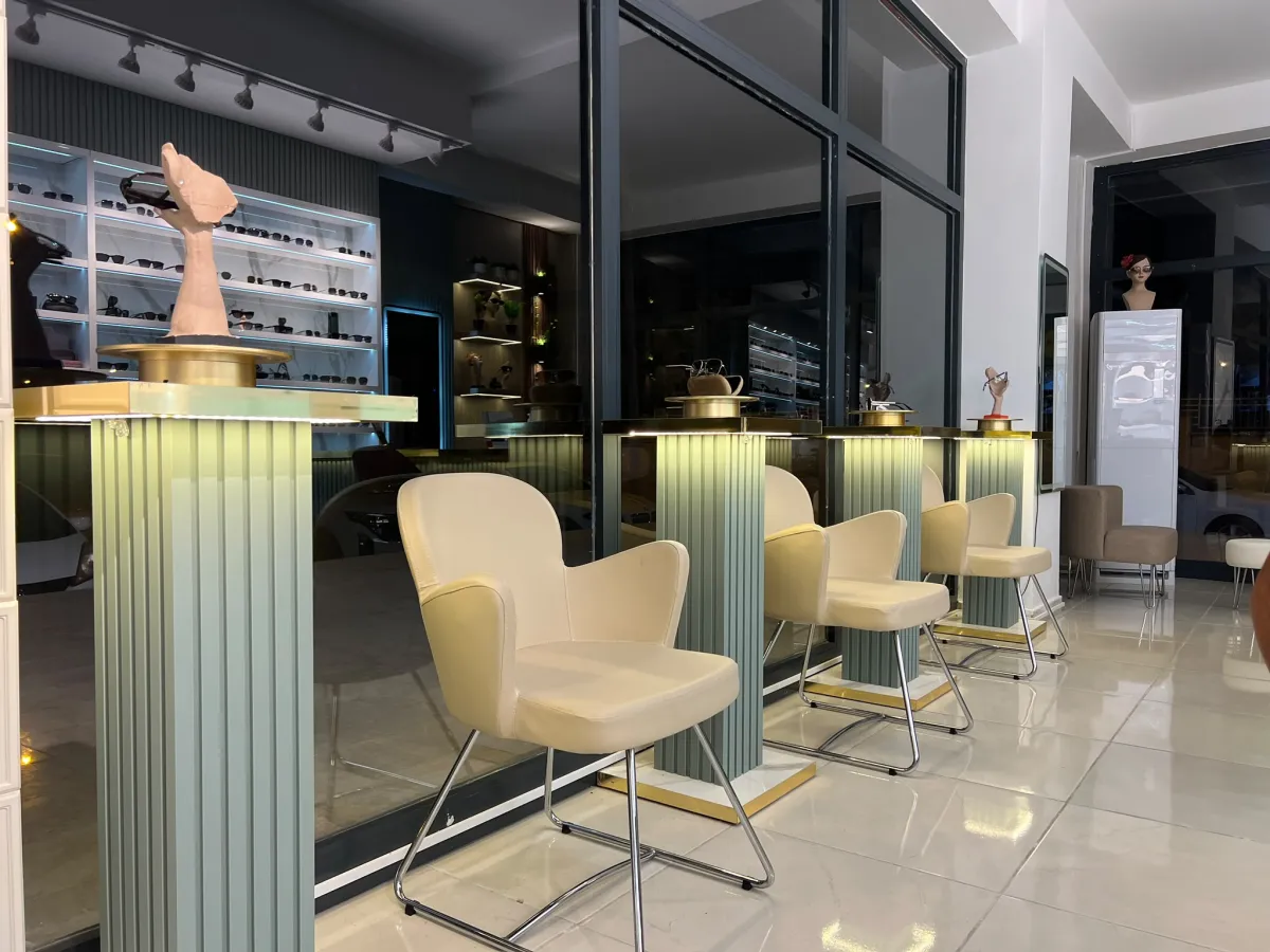Bucak’ta Gözlük Alışverişine Yeni Bir Adres: Resa Optik Lens Hizmete Açılıyor!