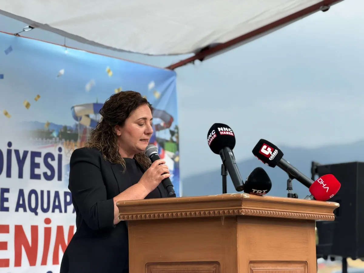 Gölhisar Aquapark ve Spor Kompleksi Törenle Açıldı