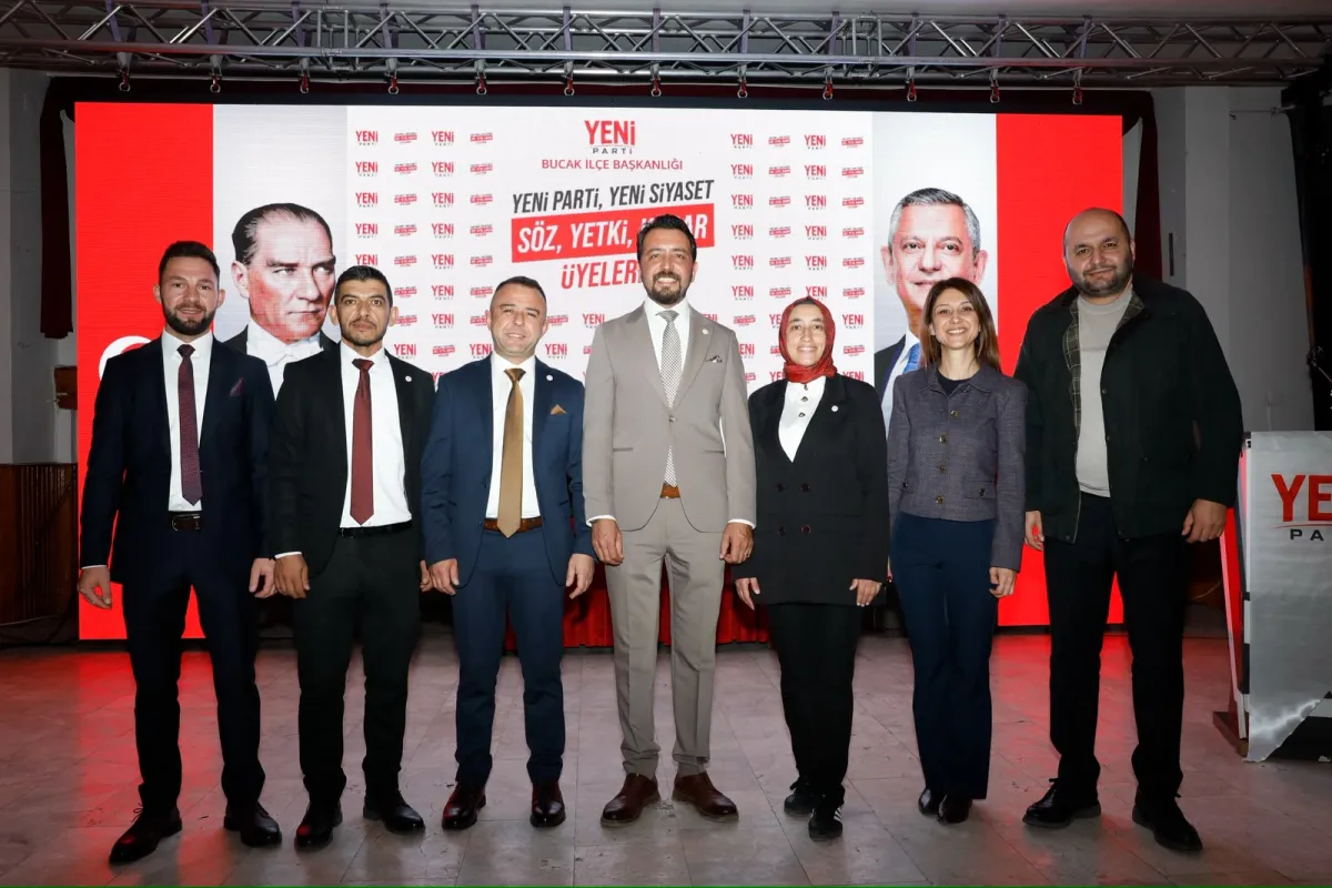 Yeni Parti Bucak’ta ilk kongresini yaptı İşte Gökhan Acar’ın yeni yönetimi