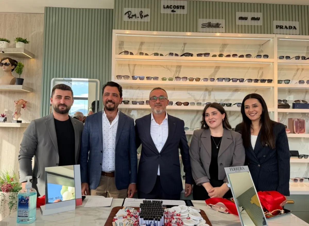 Bucak’ta Gözlük Alışverişine Yeni Bir Adres: Resa Optik Lens Hizmete Açılıyor!