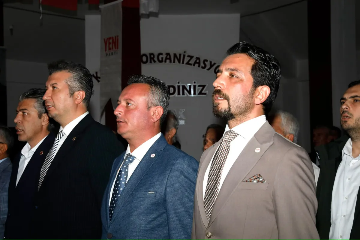 Yeni Parti Bucak’ta ilk kongresini yaptı İşte Gökhan Acar’ın yeni yönetimi