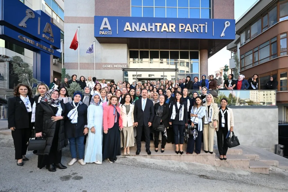 Anahtar Parti’de Kadın Kolları İl Başkanları Toplantısı Gerçekleştirildi