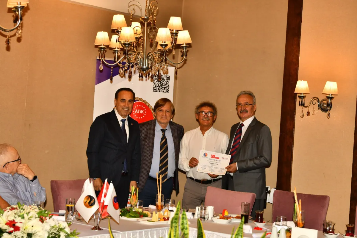 Türkiye ve Polonya Antalya’da Aynı Masada! Belek’te Önemli Diplomasi Buluşması