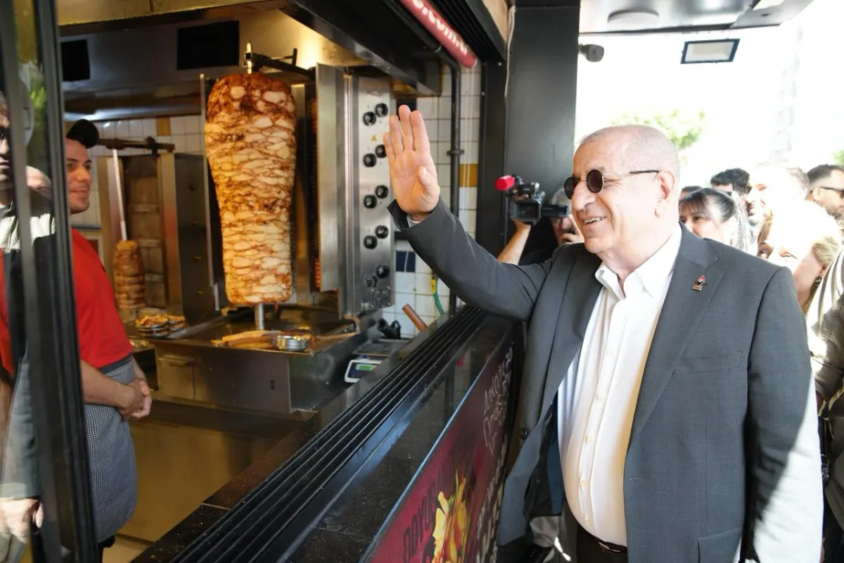 Ümit Özdağ Hatay ve Adana’da Esnaf, Vatandaş ve Sivil Toplum Kuruluşlarıyla Buluştu