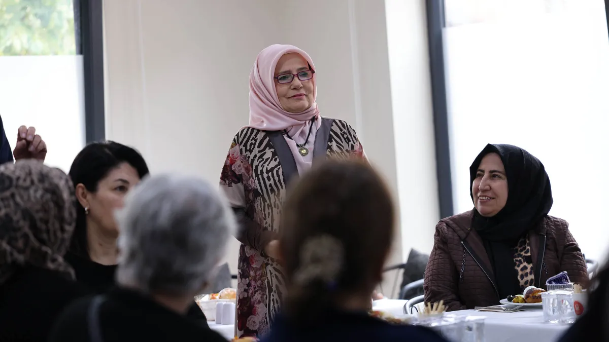 Ankara Keçiören’de “Değerlerimizin İzinde Kadın ve Aile” Buluşması