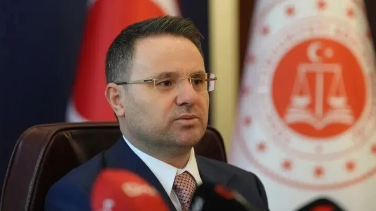 Adalet Bakanlığı’ndan Özgür Özel’e “Fon Soruşturması” Yanıtı