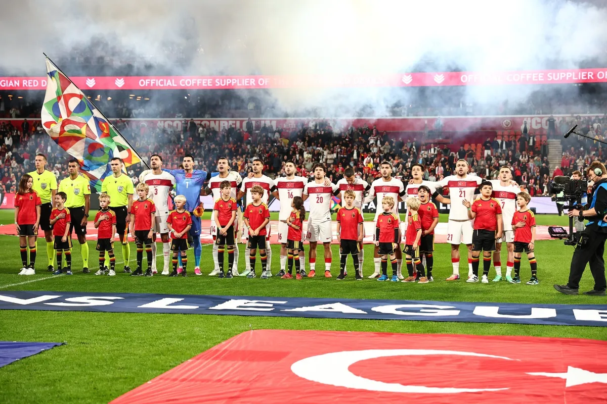 A Milli Futbol Takımı deplamanda ilk yarı Belçika'nın 1-0'lık üstünlüğüyle geçildi.