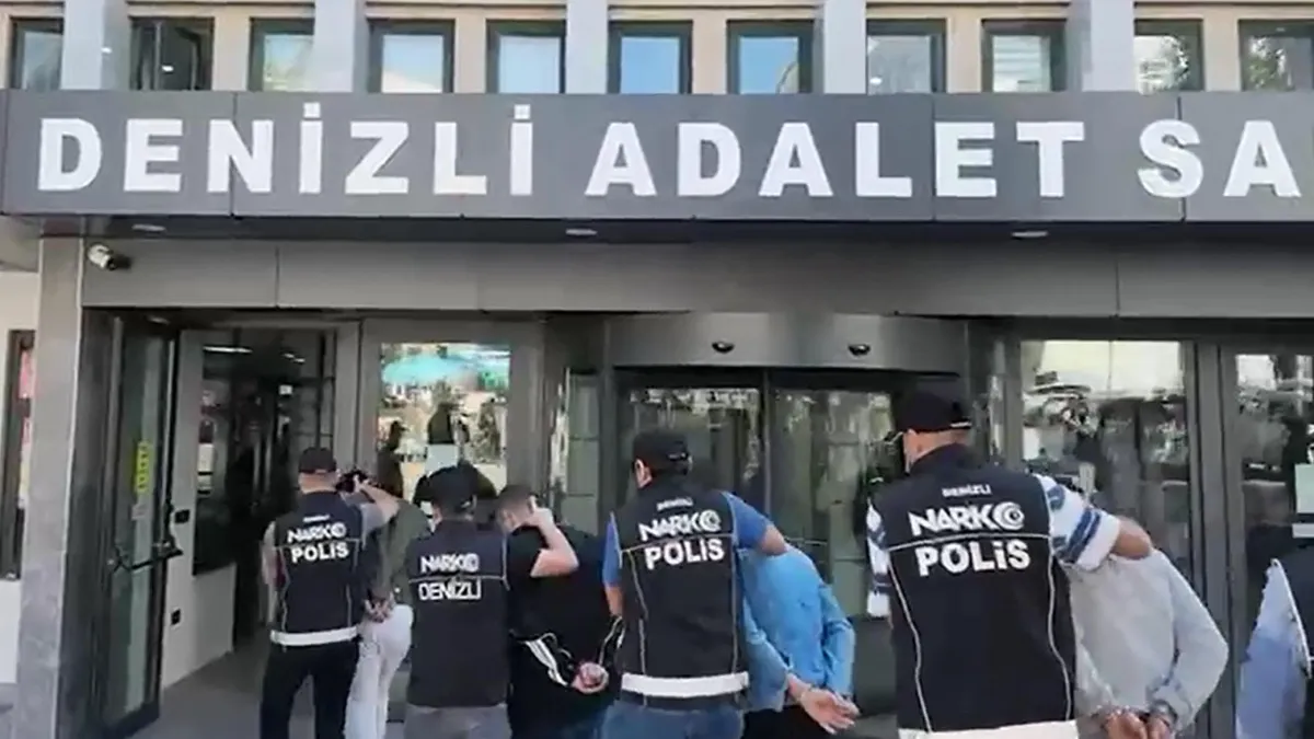 Denizli'de zehir tacirlerine büyük darbe! 10 Kişi tutuklandı