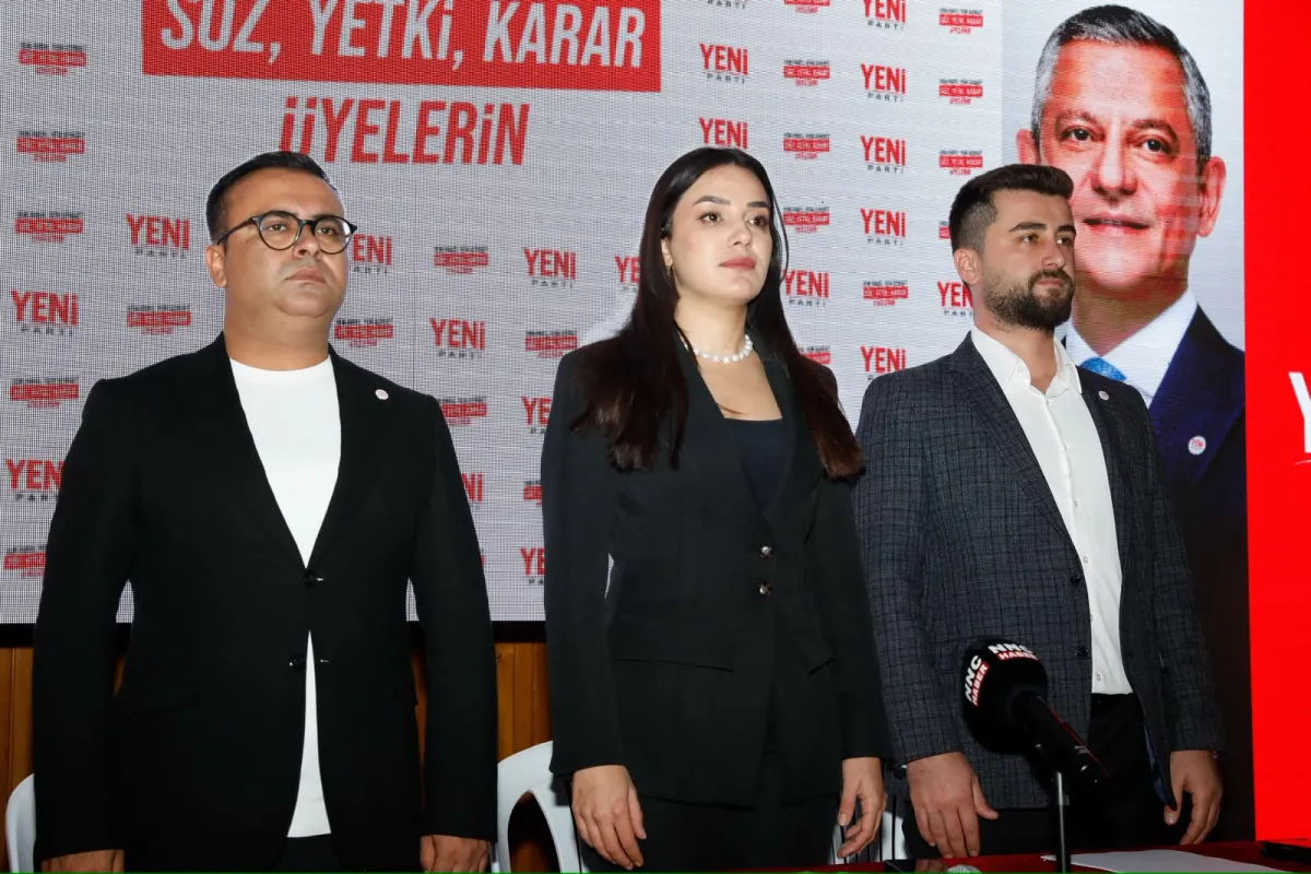 Yeni Parti Bucak’ta ilk kongresini yaptı İşte Gökhan Acar’ın yeni yönetimi