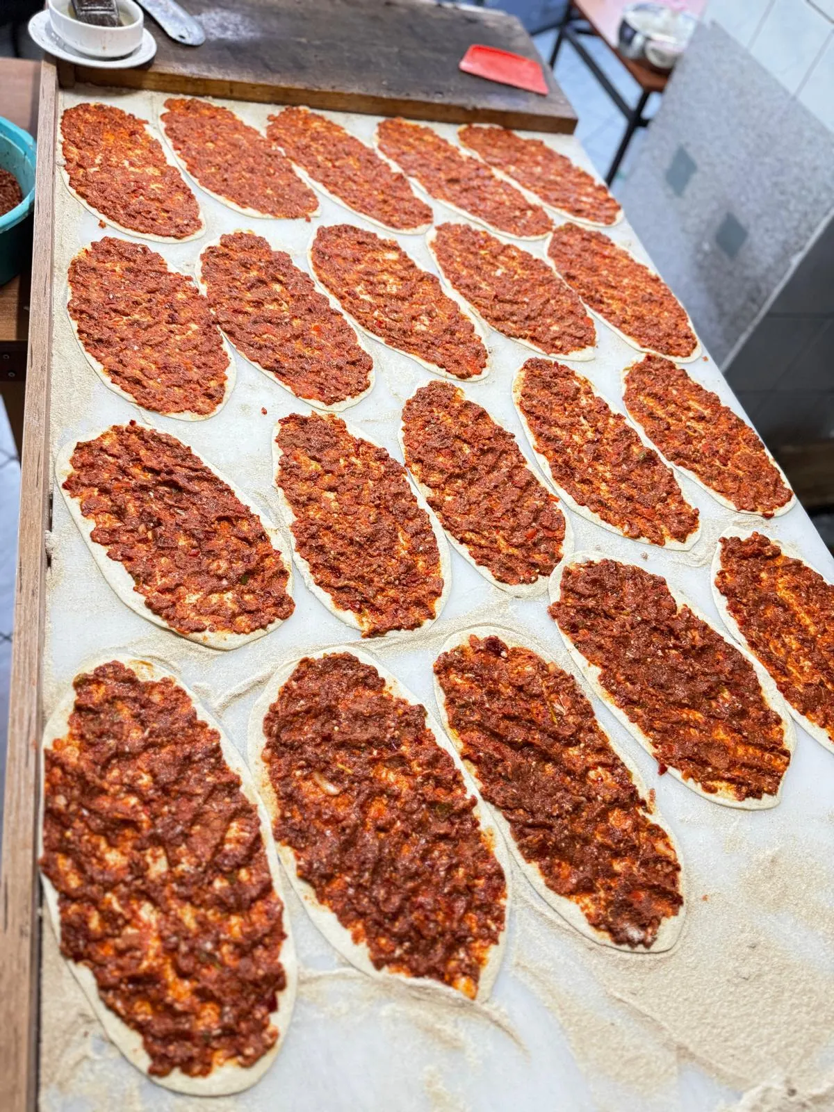 Bucak’ta Lezzet Şöleni Başladı! Coşar Kebap’tan Doyuran Menüler, Kaçırılmayacak Fiyatlar!