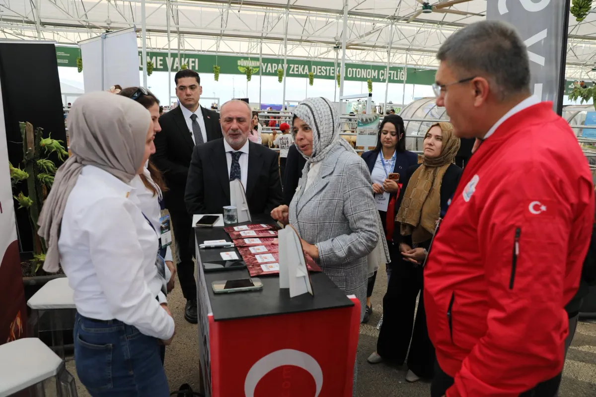 TEKNOFEST’te MAKÜ Standına Önemli Ziyaret! Tarım Teknolojileri Çalışmaları Anlatıldı