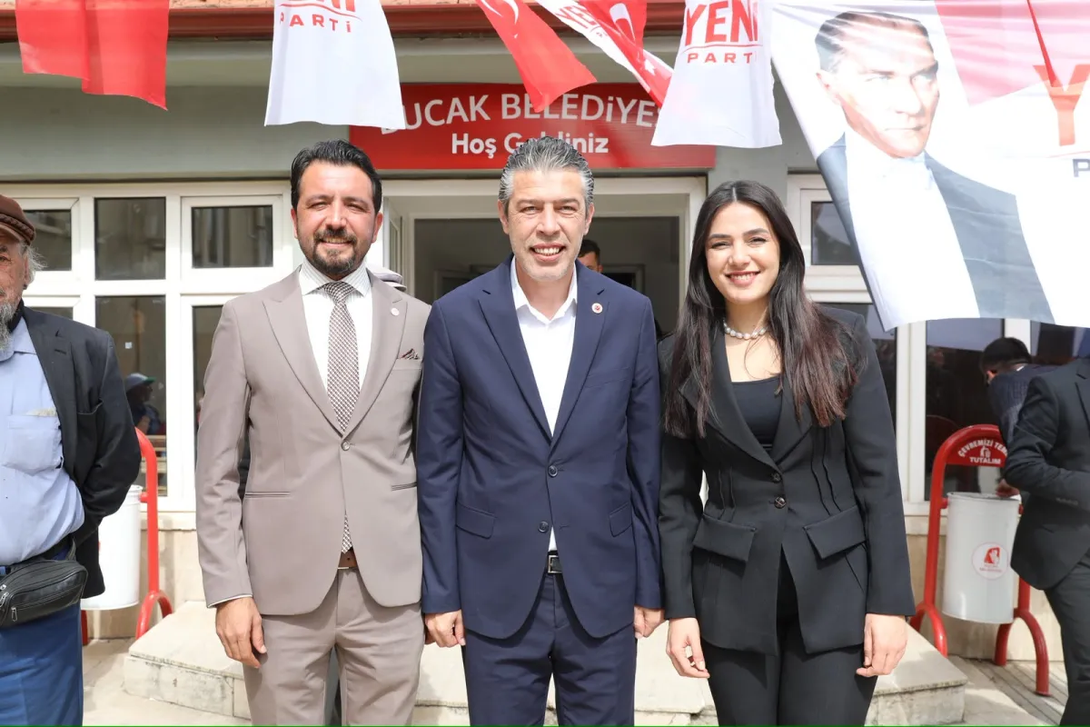 Yeni Parti Bucak’ta ilk kongresini yaptı İşte Gökhan Acar’ın yeni yönetimi