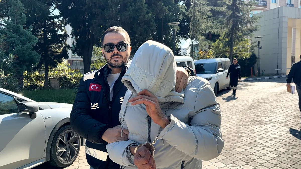 Samsun’da kıskançlık tartışması kanlı bitti: Eşini bıçakladı