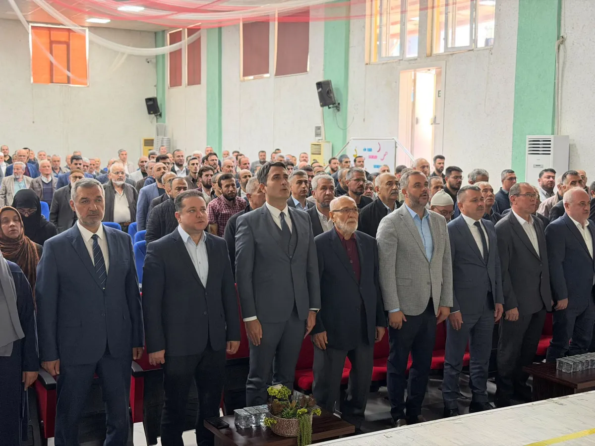 Bucak’ta "Camide Hayat Var, Hayatın Kalbi Camide Atar” Konferansı düzenlendi