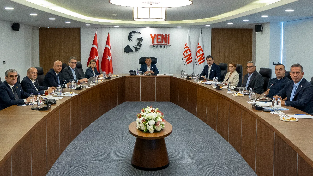 YENİ Parti’nin Fon Krizi Masası Üçüncü Kez Toplandı