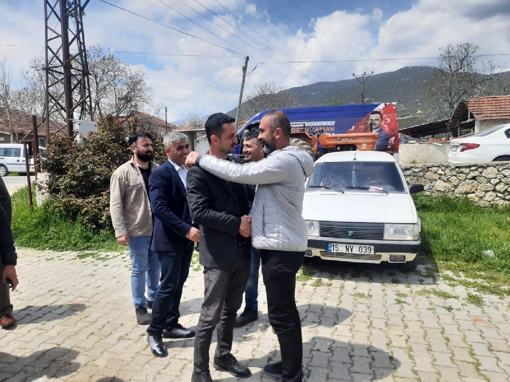 Burdur Milletvekili adayı Mustafa Oğuz, köylerde rüzgar gibi esiyor
