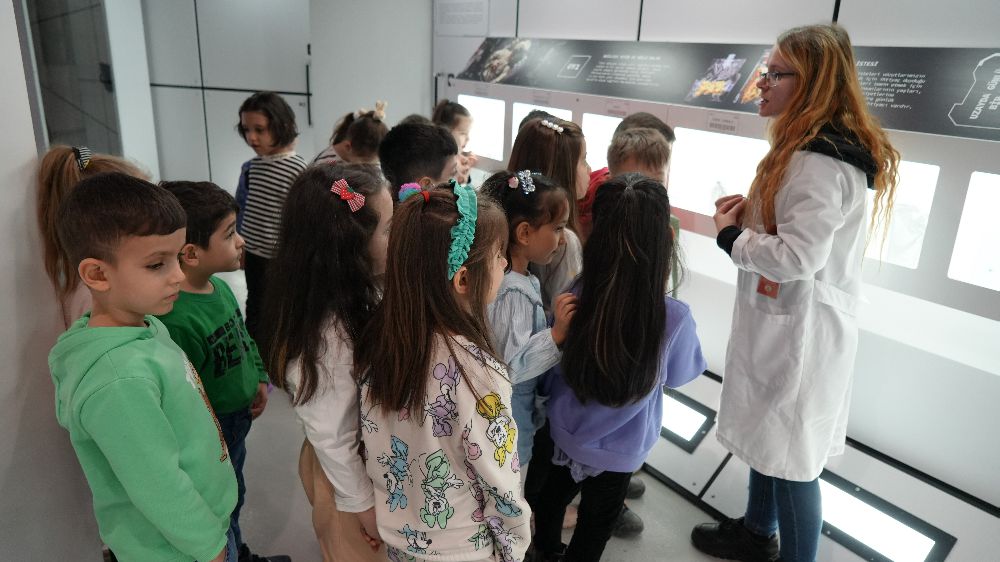 Kırıkkale'de Heyecan Verici Buluşma: Alper Gezeravcı Bilim Merkezi'nde -Haberler