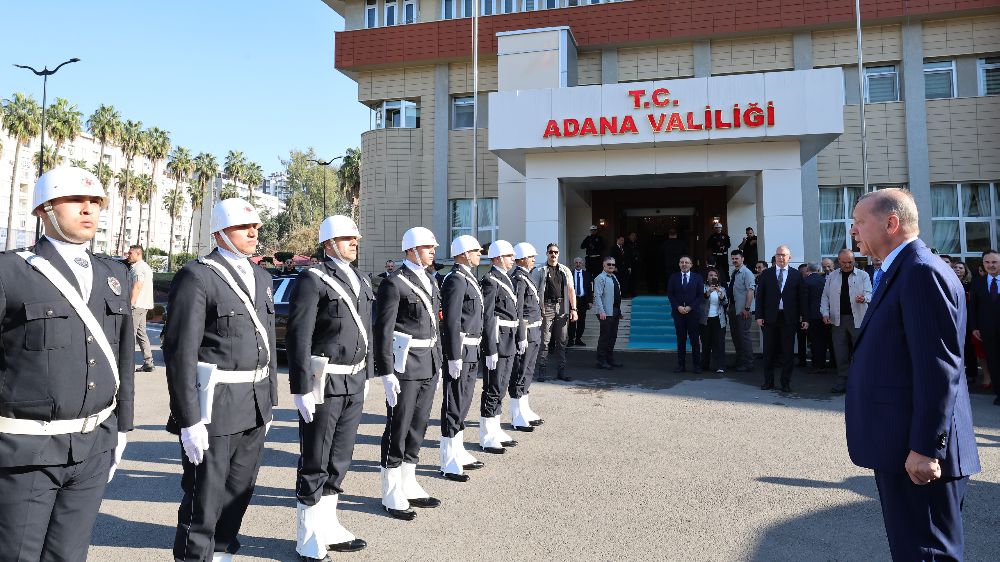 Erdoğan Adanalılara Hitap Etti, Ardından Valiliği Ziyaret Etti - Haberler 