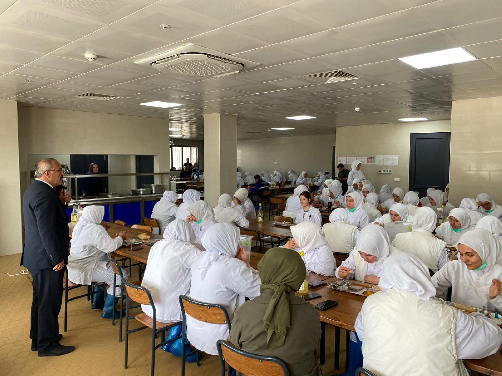 MHP Burdur Milletvekillerinden Bucak'ta üretim tesislerine ziyaret