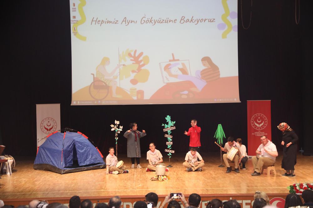 Burdur'da özel öğrencilerden gösteri