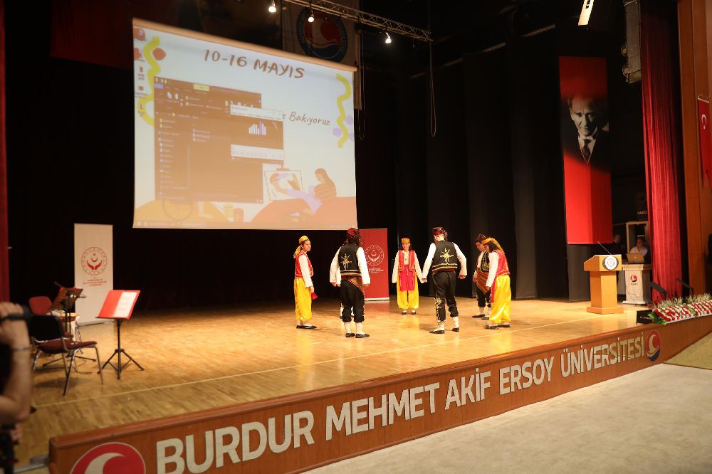 Burdur'da özel öğrencilerden gösteri