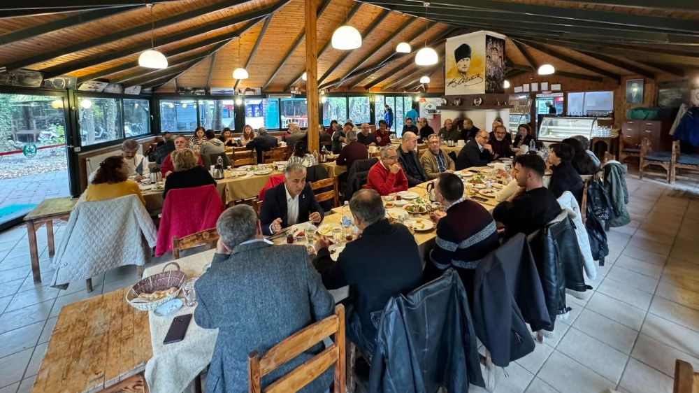 Başkan Uzundemir, emekli askerler ile bir araya geldi