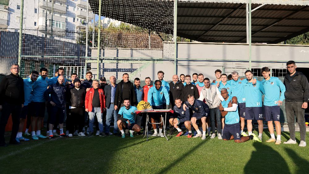 Alanyaspor, Pendikspor maçı için hazırlıkları tamamladı