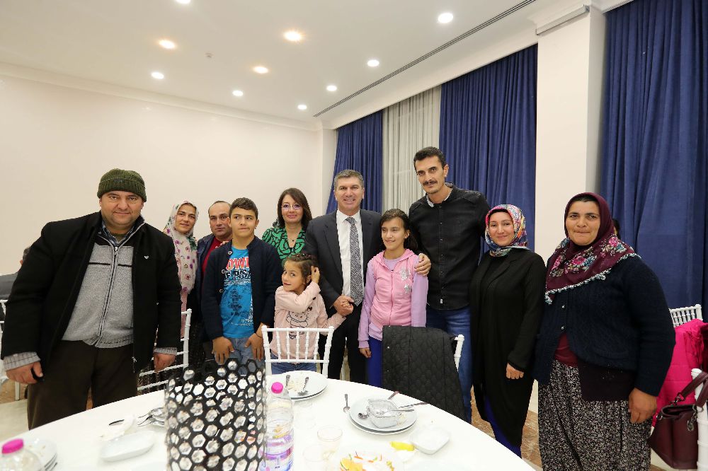 Başkan Ali Orkun Ercengiz Engelli vatandaşlarla buluştu