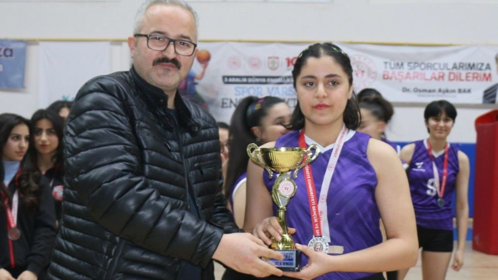 Sivas'ta  İl Özel İdare Spor Kulübü'nden Şampiyonluk sevinci