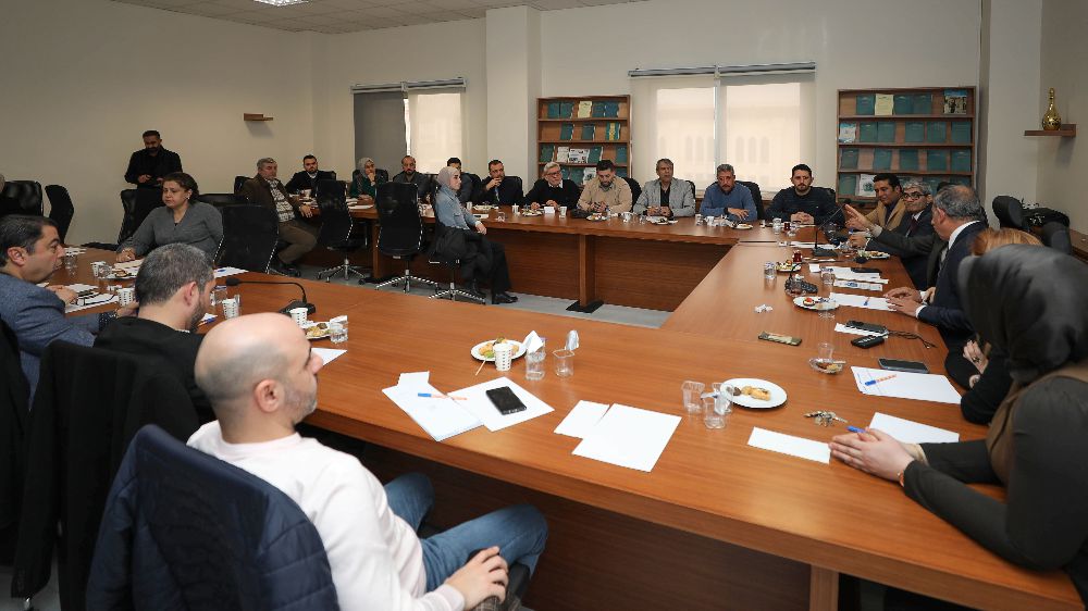 Gaziantep Üniversitesi Rektörü Özaydın, Suriyeli Sivil Toplum Kuruluşları Temsilcileriyle Bir Araya Geldi - Haberler