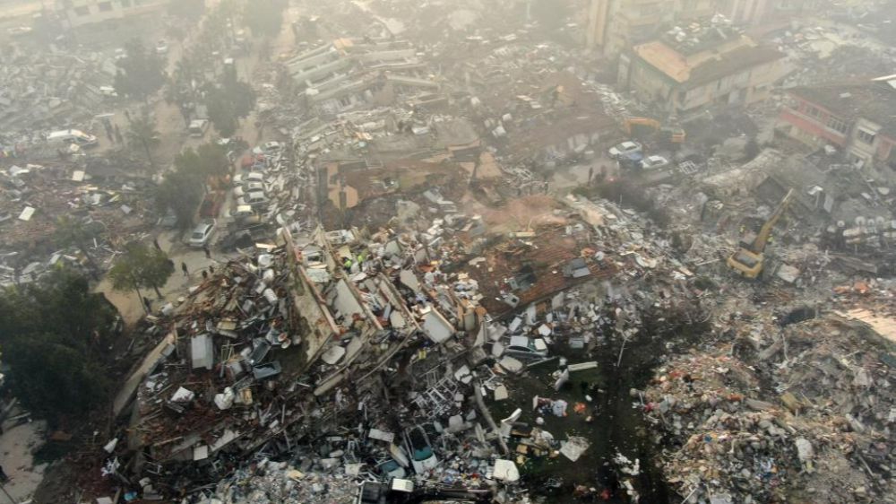 Hatay'daki enkaz yığınları dronla havadan görüntülendi