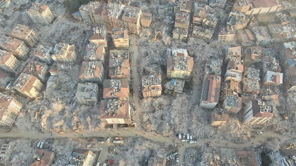 Depremin 8’inci gününde harabeye dönen Hatay'daki yıkım havadan görüntülendi