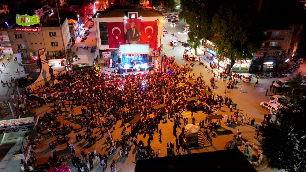 Bucak'ta coşkulu 19 Mayıs Kutlaması