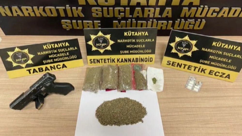 Kütahya'da uyuşturucu operasyonu: 3 tutuklu 
